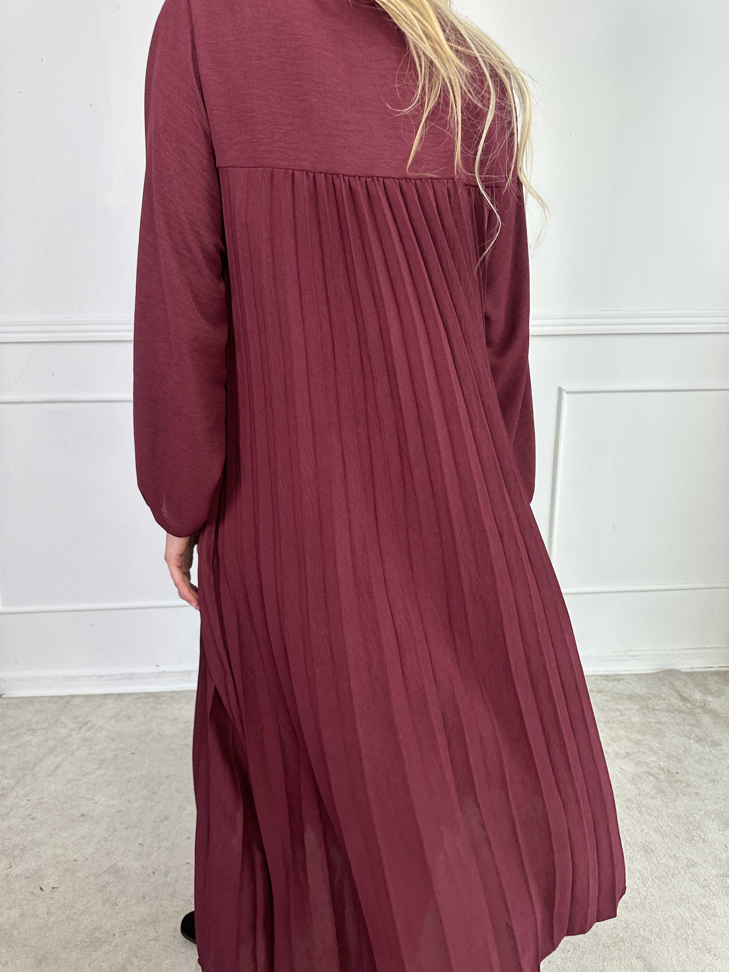 Nancy Long Sleeve - Lang kjole med plisseringer og lommer